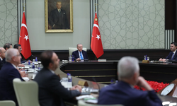 Kabine Bugün Toplanıyor: NATO Zirvesi, Trump Görüşmesi ve Ekonomi Gündemde