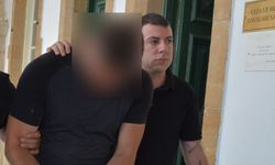 Demirhan’da marketten tıraş makinesi çalan turist yeniden girişte yakalandı