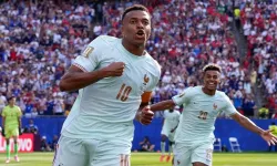 Fransa, Fas'ı 2-0 yenerek Dünya Kupası'nda yarı finale yükseldi