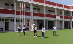 Yakın Doğu İlkokulu öğrencilerinden uluslararası dil sınavlarında yüzde 100 başarı