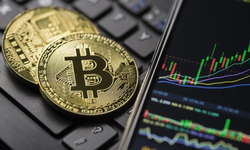Bitcoin Kritik Eşiğin Altına Geriledi!