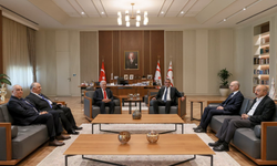 Erhürman, TDT Aksakallar Konseyi Başkanı Binali Yıldırım'ı kabul etti