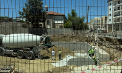 40 Derecce sıcakta inşaat mesaisi