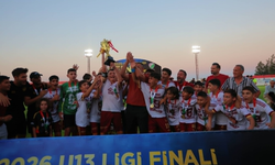 U13 Ligi şampiyonu Dumlupınar oldu