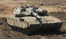 Rum Ordusu T-80’lerin Yerine İsrail Yapımı Merkava Tanklarını Değerlendiriyor