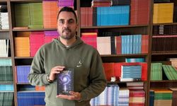 "Sonsuz Bilge" kitabı Kıbrıs'ta satışa sunuldu