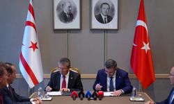 Fiber Optik Ek Protokolü İmzalandı... Ünal Üstel: Fiber optik altyapı 2027'de KKTC'de hanelere ulaşacak
