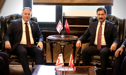 Öztürkler’den Hakan Fidan’a teşekkür: “Türkiye her zaman yanımızda”
