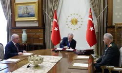 Türkiye'de YAŞ kararları açıklandı: 25 general ve amiral bir üst rütbeye yükseldi