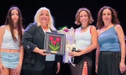 Mehmetçik Üzüm Festivali’ne Zeynep Bastık damgası