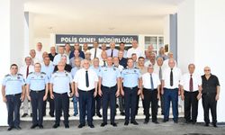 Emekli polislerden PGM’ye destek: “Polis Teşkilatı’na güvenimiz tam”
