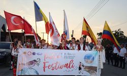 Yeniboğaziçi Pulya ve Uluslararası Halk Dansları Festivalleri Başladı