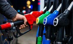 Akaryakıta 3 TL zam: Benzin 71 TL’yi, Euro Diesel 70 TL’yi geçti