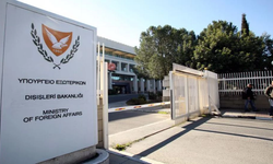 Rum dışişleri’nden abd’nin silah ambargosu kararına memnuniyet