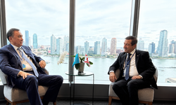 Ertuğruloğlu, TDT Genel Sekreteri Ömüraliyev ile görüştü