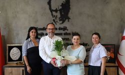 İş Kadınları Derneği’nden İskele Belediye Başkanı Sadıkoğlu’na ziyaret