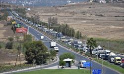 Okullar açıldı Lefkoşa sabahlarında trafik çilesi başladı