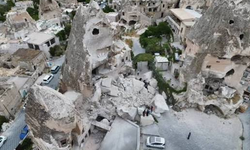 Kapadokya’da peribacası çöktü: 2 ölü, 5 yaralı