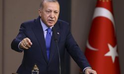 Recep Tayyip Erdoğan, Anayasa Mahkemesi Başkanı Bu Yanlışından Süratle Dönmelidir. Dönmediği Takdirde Atacağımız Adımlar Farklı Olacaktır.”