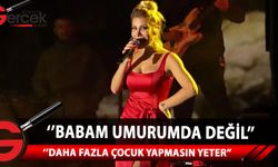 Ünlü şarkıcı İrem Derici, boşanma haberleriyle gündeme gelen babası hakkında konuştu.