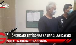 Girne’de çalışanının başına silah dayadığı iddia edilen Daren Vudalı mahkemeye çıkarıldı.