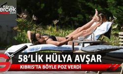 Sahnelere geri dönen Hülya Avşar, Kıbrıs’ta bikinili objektiflere takıldı
