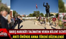 Bülent Ecevit, Lefkoşa Göçmenköy’deki anıtı önünde düzenlenen törenle anıldı