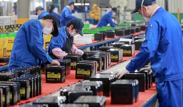 Çin'de imalat sektörü aktivitesi son bir yılın en yüksek seviyesine çıktı