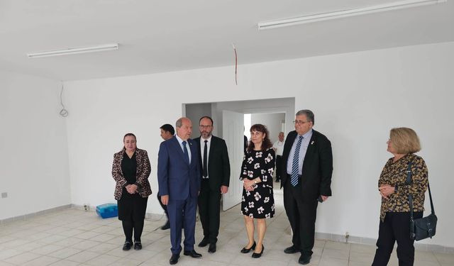 Cumhurbaşkanı Tatar, İskele Belediyesi ve Sınırüstü yaşlı bakımevini ziyaret etti