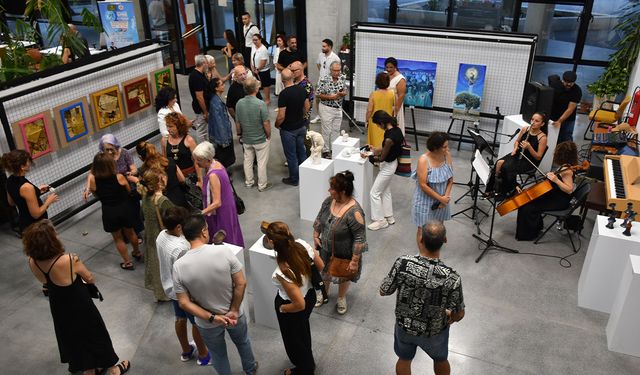 Girne Belediyesi MÜZler Sanat Sempozyumu başladı