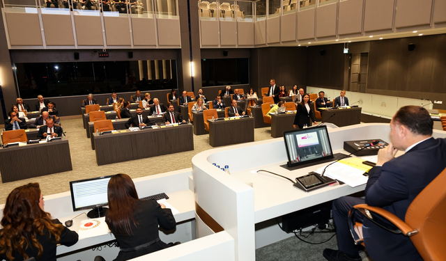 Cumhurbaşkanı Erhürman gidiyor: Meclis Başkanlığı Özdenefe'ye geçecek!