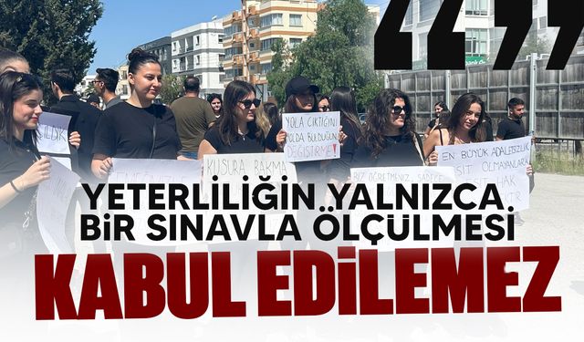 Atatürk Öğretmen Akademisi öğrencileri değiştirilen öğretmenlik sınav tüzüğünün geri çekilmesini istedi