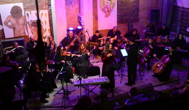 Lefkoşa Belediye Orkestrası’nın Kış Konseri Sanatseverlerden Yoğun İlgi Gördü