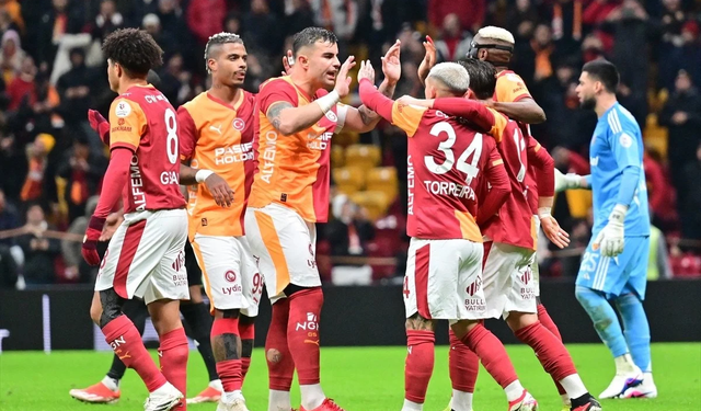 Galatasaray, Kayserispor'u rahat yendi