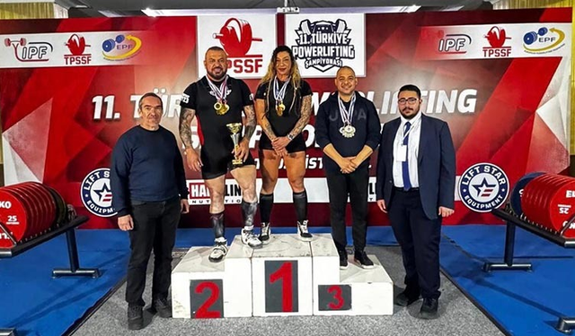 Deniz ve Özkan Türkiye Powerlifting Şampiyonu