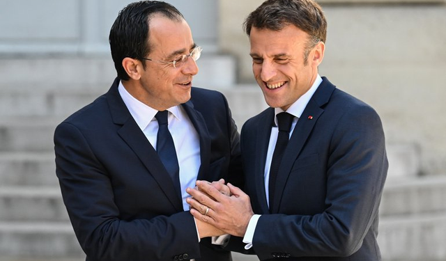 Hristodulidis ile Macron Paris’te görüştü