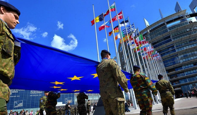 Güney Kıbrıs’ta AB’nin savunmasına duyulan güven yüzde 73!