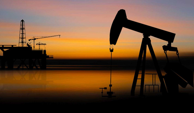 Petrolde Enerji Krizi Derinleşiyor: Brent 111 Doları Aştı