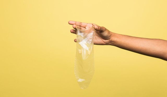 Güney Kıbrıs’ta Sahte Prezervatif Operasyonu: 25 Bin Ürün Ele Geçirildi