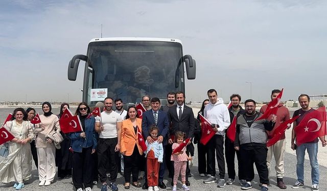 Doha’da mahsur kalan KKTC vatandaşları Riyad’a gönderildi