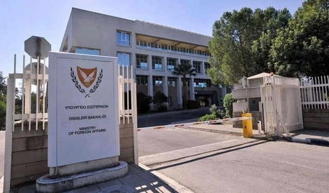 Rum Dışişleri Bakanlığı: "Orta Doğu’dan 213 Kıbrıslı güvenli şekilde adaya getirildi"