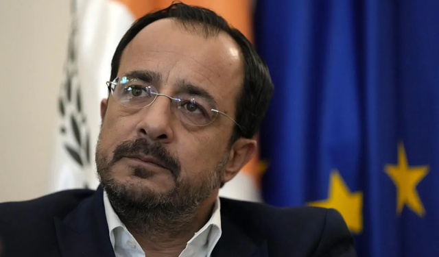 Güney Kıbrıs’ta Hristodulidis’e Destek Azalıyor