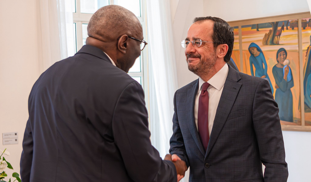 Hristodulidis, Diagne ile görüştü: Geçiş noktalarında tıkanıklık