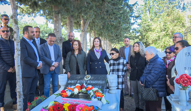 Ahmet Mithat Berberoğlu Ölüm Yıl Dönümünde Anıldı