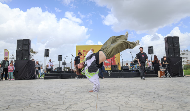Lefkoşa Çocuk Tiyatrosu Şenliği'nin açılışı yapıldı