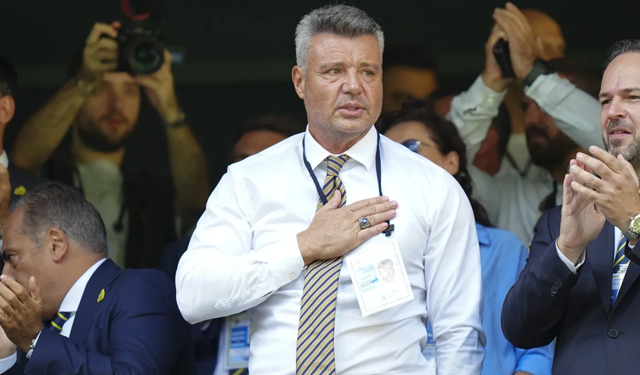 Fenerbahçe yönetiminden forvet transferi açıklaması!