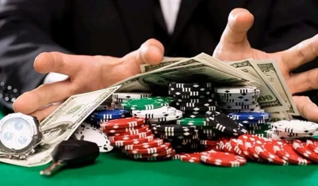 Kumardan kazandığı parayı kaptırdı!