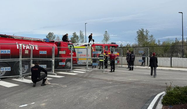 Meclis önünde hareketlilik: Polis geniş güvenlik önlemi alıyor