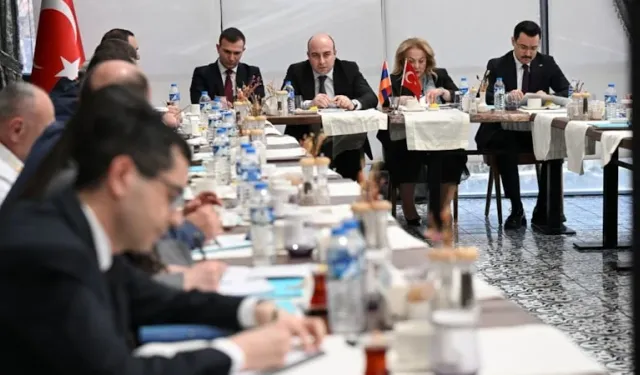 Türkiye ile Ermenistan Arasında Normalleşme Toplantısı Kars’ta Yapıldı