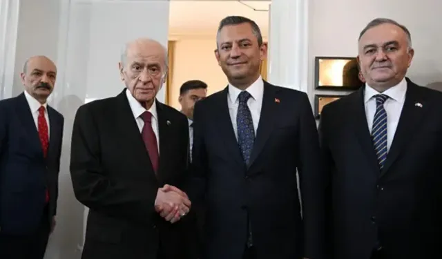 Devlet Bahçeli’den Özgür Özel’e bayram telefonu